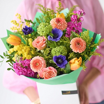 Spring Radiance Bouquet.