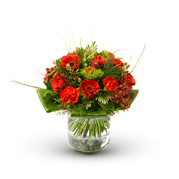 Stylish red bouquet