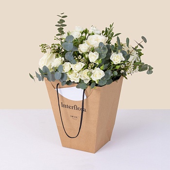 White and green bouquet with decorative bag - Vert coton