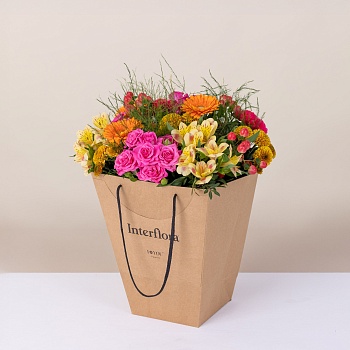 Tutti frutti with flower bag