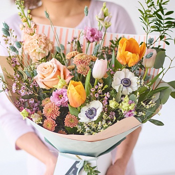 Spring Romance Bouquet.