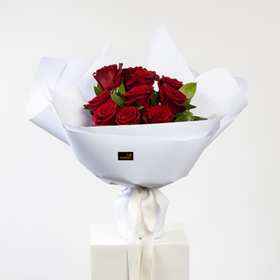 12 Red Roses