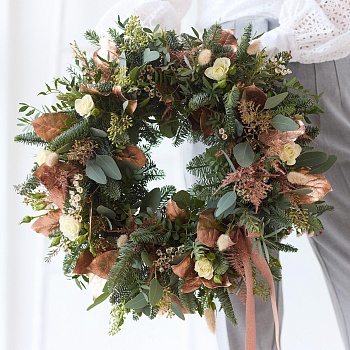 On Trend Christmas Wreath.