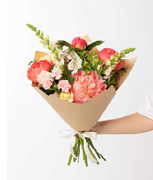 Pretty Peonies Bouquet
