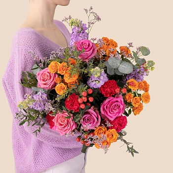 Multicolor palette bouquet