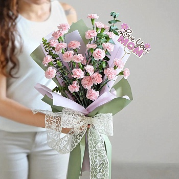 Petal Bouquet for Mom